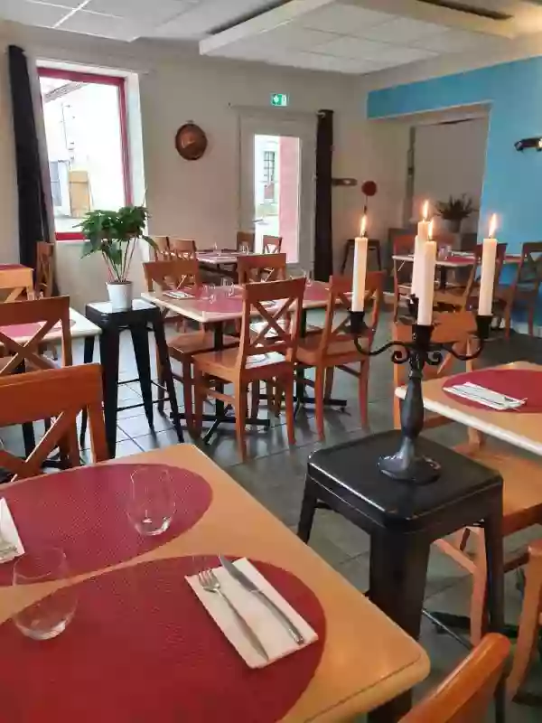 Le Champ de Foire - Restaurant Moutiers les Mauxfaits - restaurant LE CHAMP-SAINT-PERE